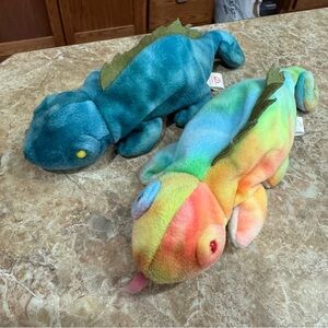 Ty Beanie Babies 1997 Rainbow Iggy The Chameleon & 1997 Iggy The Teal Iguana